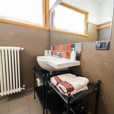 Alto Di Bed and Breakfast *