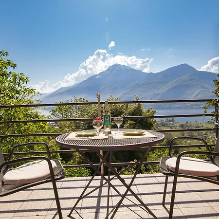 Alto Di Bed and Breakfast *